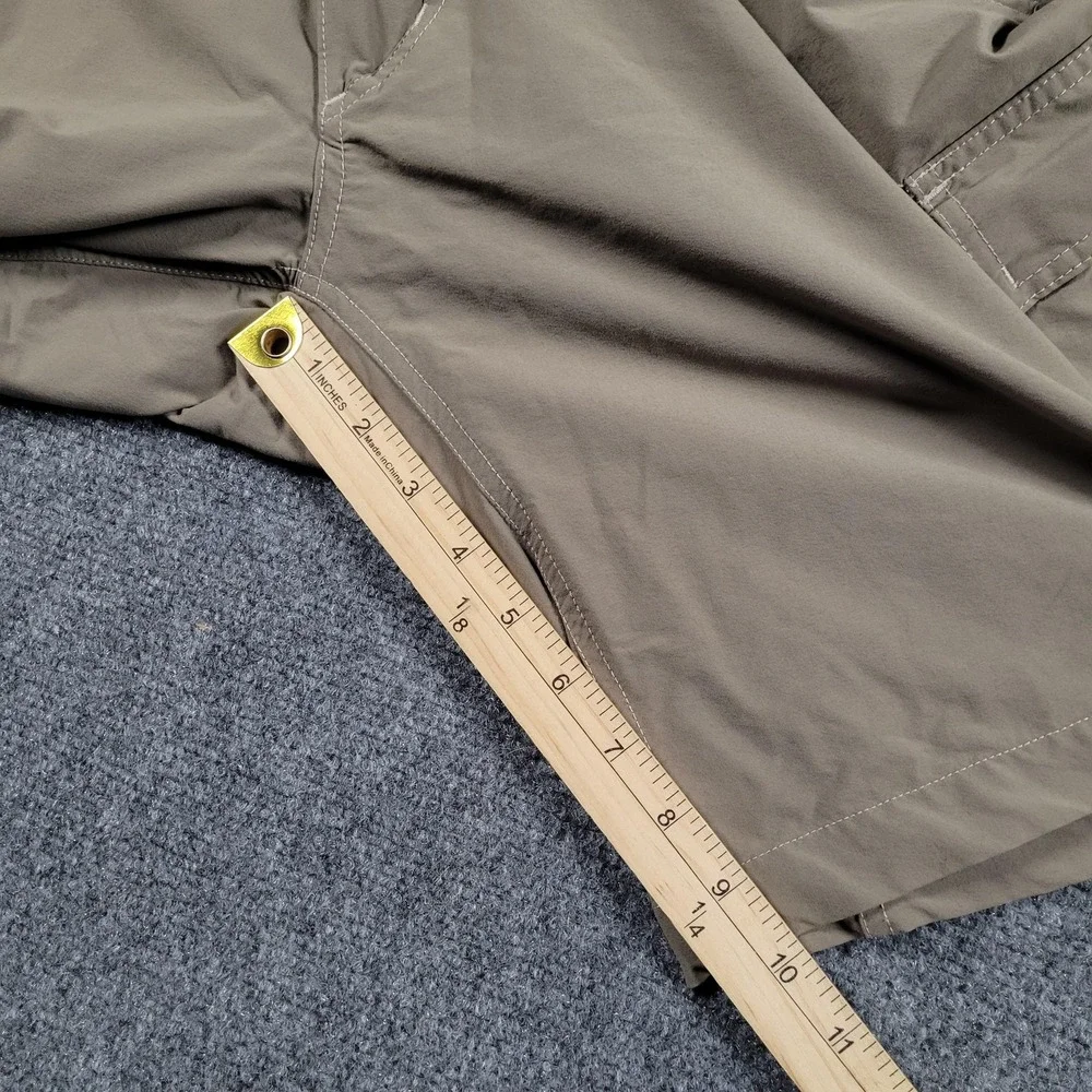Kuhl Shorts Mens 34 Beige Cargo Hiking Quick Dry Stretch Nylon Outdoor Pockets - Picture 6 of 8